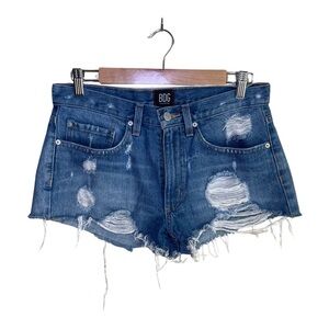 BDG Urban Outfitters Women 27 Essential Mid Rise Shorts Denim Pocket Distressed